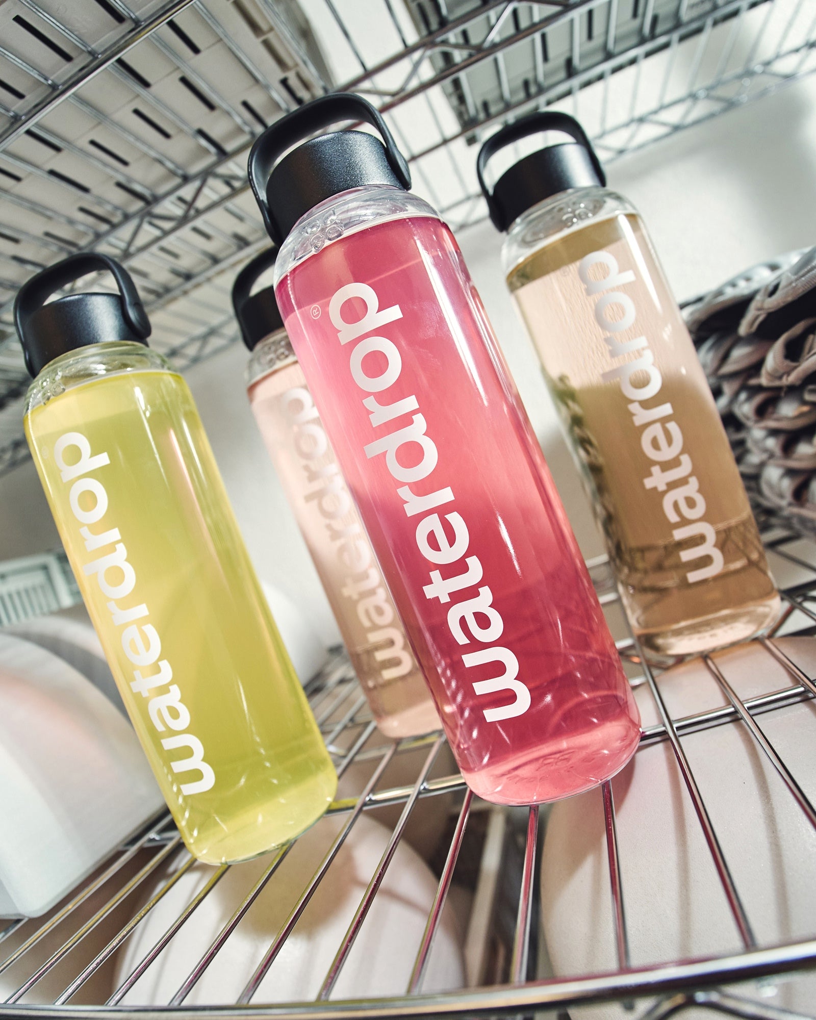 Microlyte BERRY with electrolytes: Order now | waterdrop®
